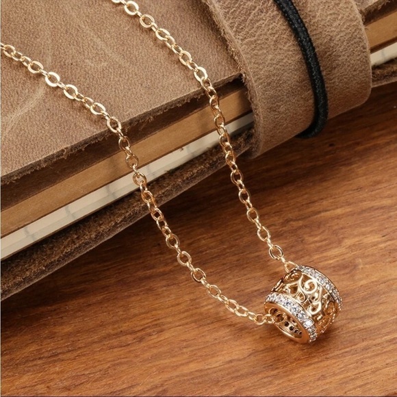 ⭐️new Unique Barrel Layering Necklace - Picture 1 of 13